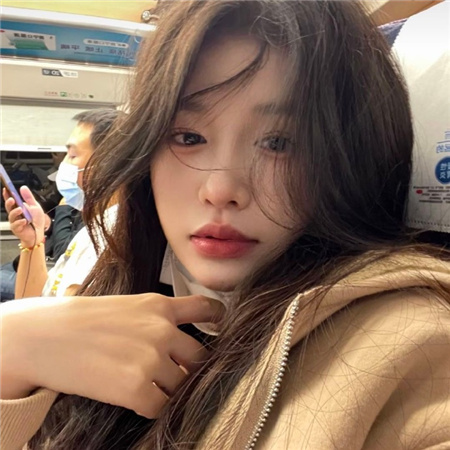 华语乐坛新秀闪耀登场，上海海选会所大赛开始